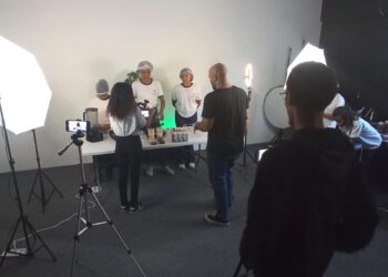 Alunos de escola pública em Santo Aleixo aprendem a criar conteúdo para o YouTube em parceria com o Senai